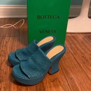 NEW Bottega Veneta shoes